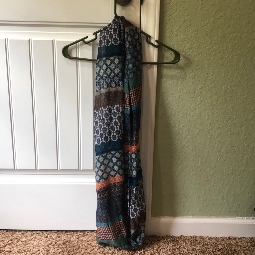 Scarf